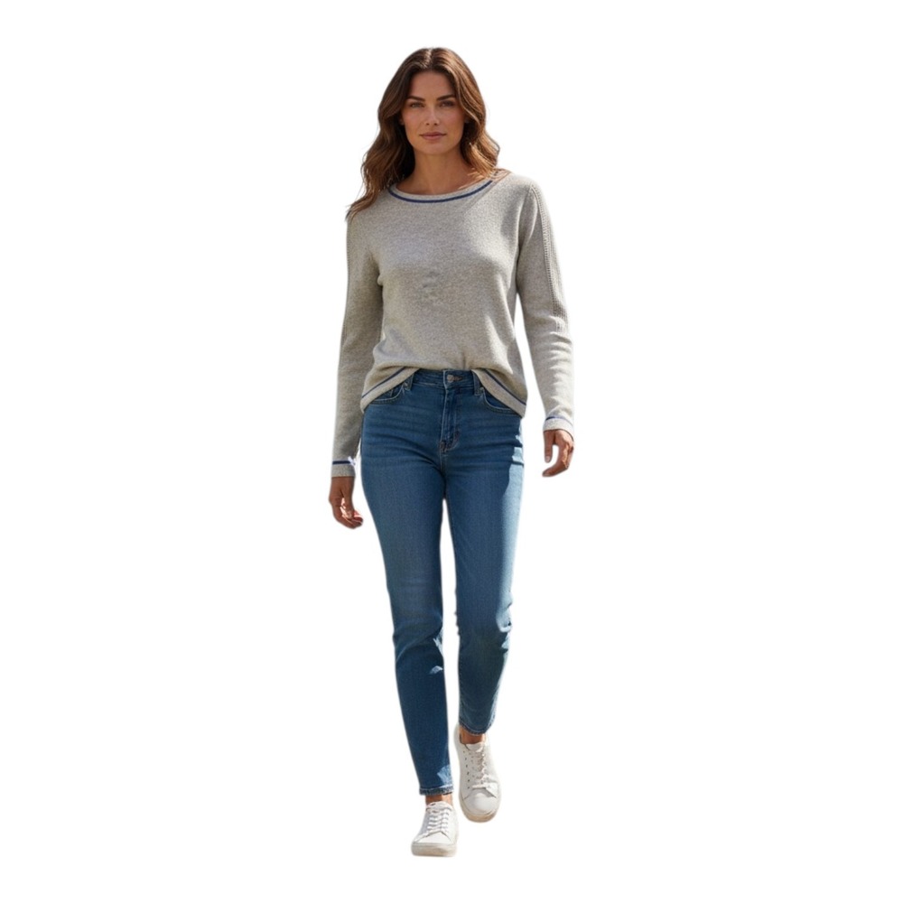 Between Me & You Women's M Cotton Wool Blend Gray Speckled Outside Seams Sweater